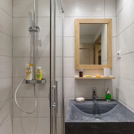 Apartment Olympie 1 *
